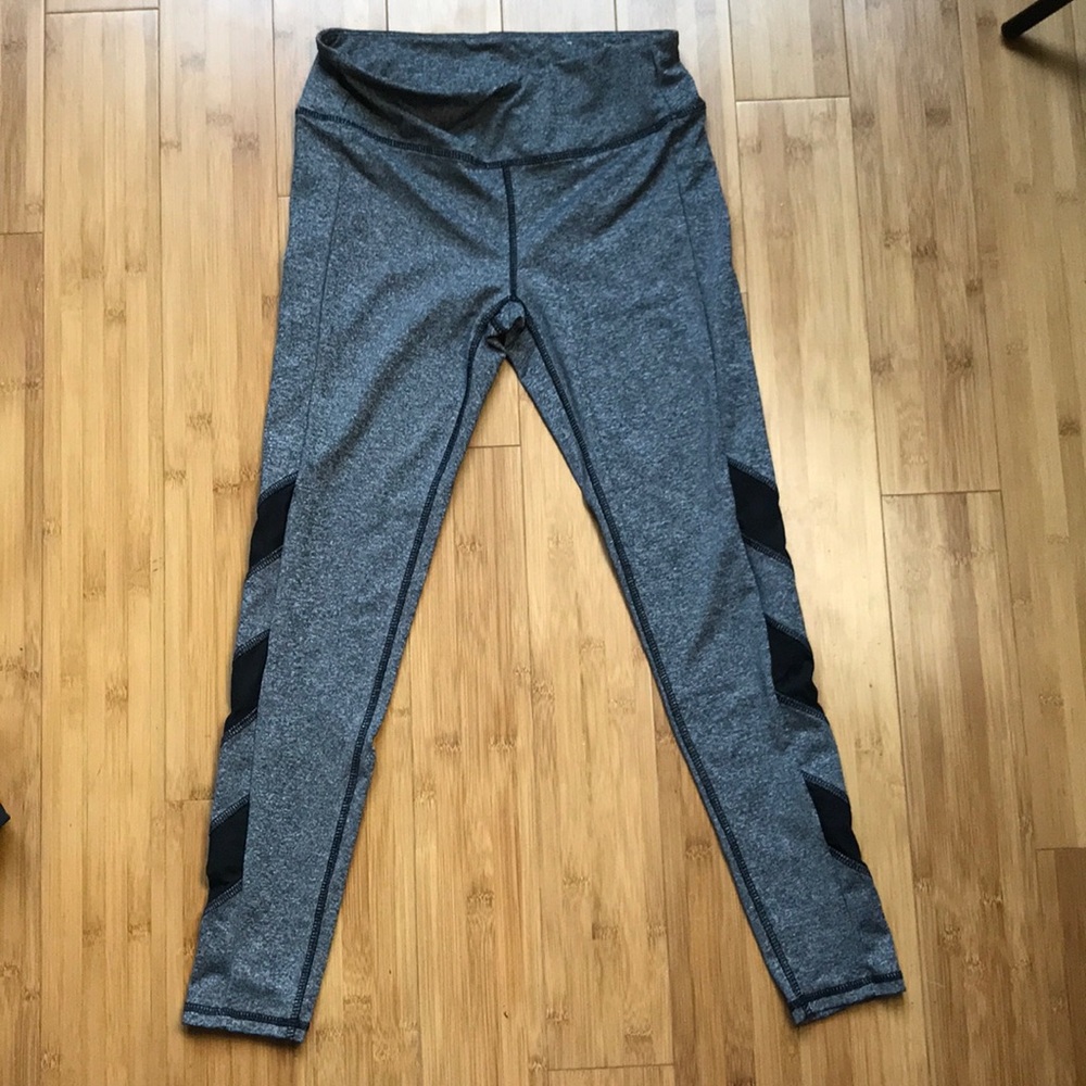 EVER LAST LEGGINGS NEVER WORN